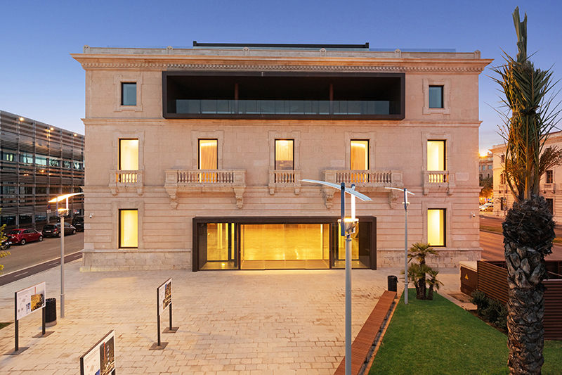 https://iwmo.net/iwmo-2026/iwmo2026.es/wp-content/uploads/2025/05/Sede-Institucional_Port-Centre_01.jpg